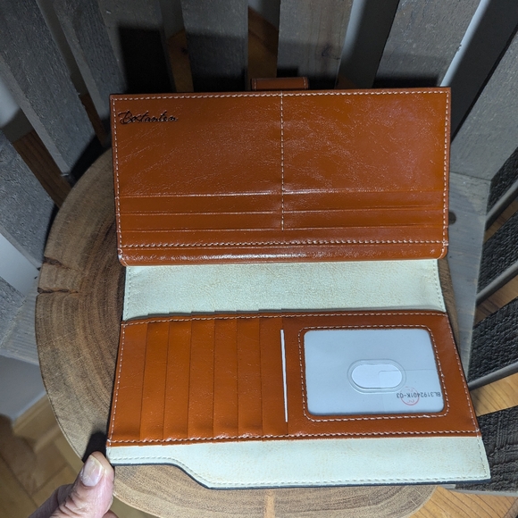 Bostanten Women's Wallet NWT - Picture 2 of 11